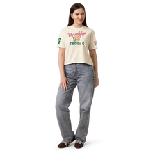Load image into Gallery viewer, Tennis Club Crop